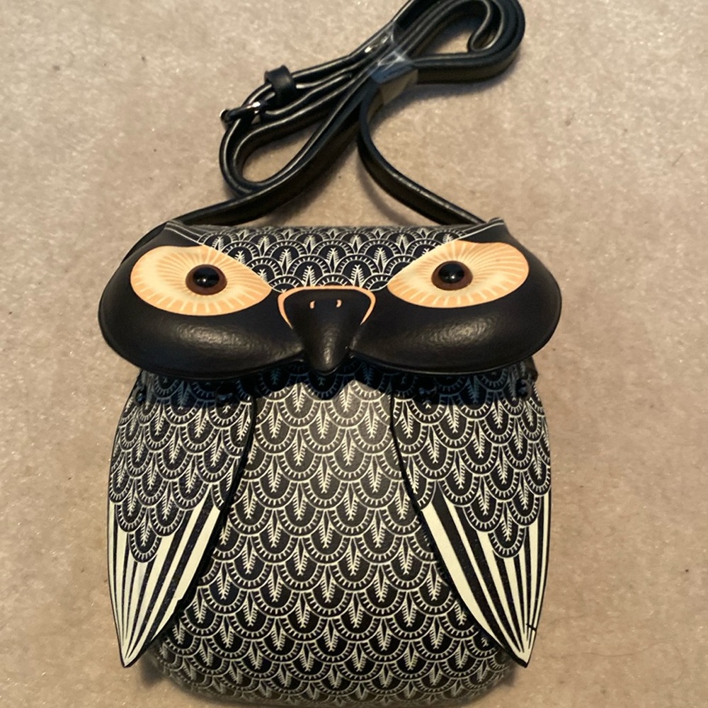 NWOT Owl Shoulder Bag